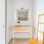 Conde 3bdr Luxury With Balcony شقة
