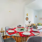 Διαμέρισμα Conde 3bdr Luxury With Balcony *