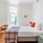 Conde 3bdr Luxury With Balcony Διαμέρισμα Lisboa