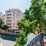 Conde 3bdr Luxury With Balcony * Lisbona