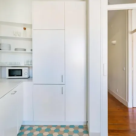 Conde 3bdr Luxury With Balcony * Лиссабон