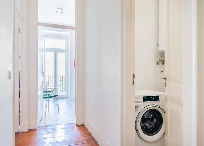 Apartment Conde 3bdr Luxury With Balcony Lissabon