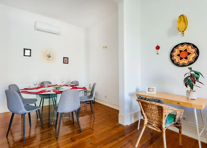 Conde 3bdr Luxury With Balcony Apartment Lissabon