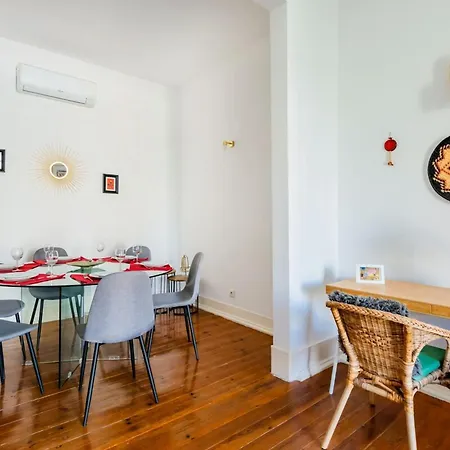 Conde 3bdr Luxury With Balcony * Lisboa