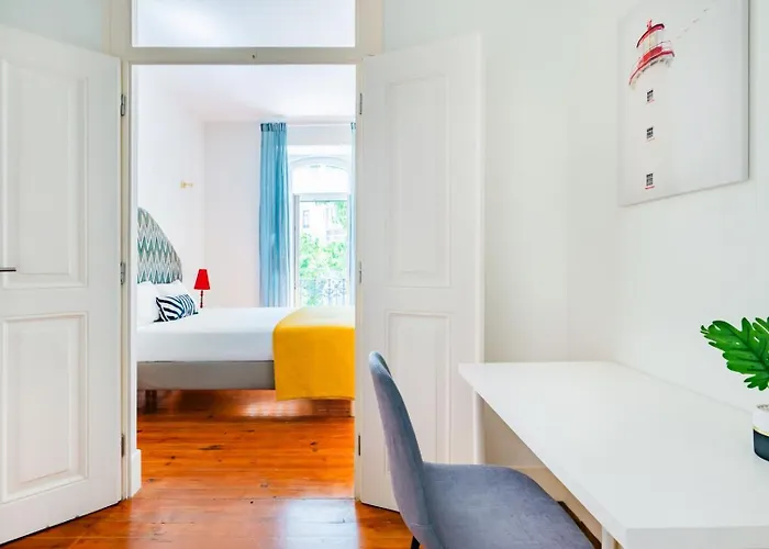 Conde 3bdr Luxury With Balcony * Lisboa