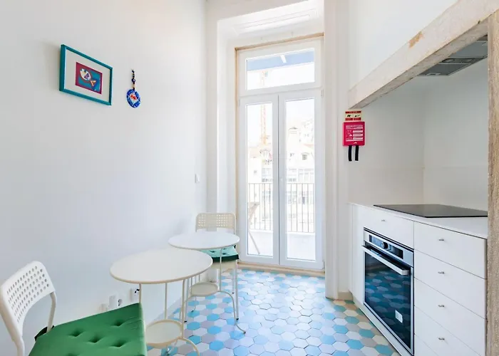 Conde 3bdr Luxury With Balcony *